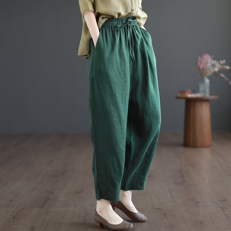 Classic Vintage Pants with a Flattering Fit