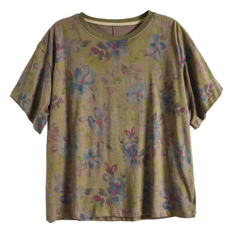 Effortlessly Elegant T-Shirt with a Timeless Design