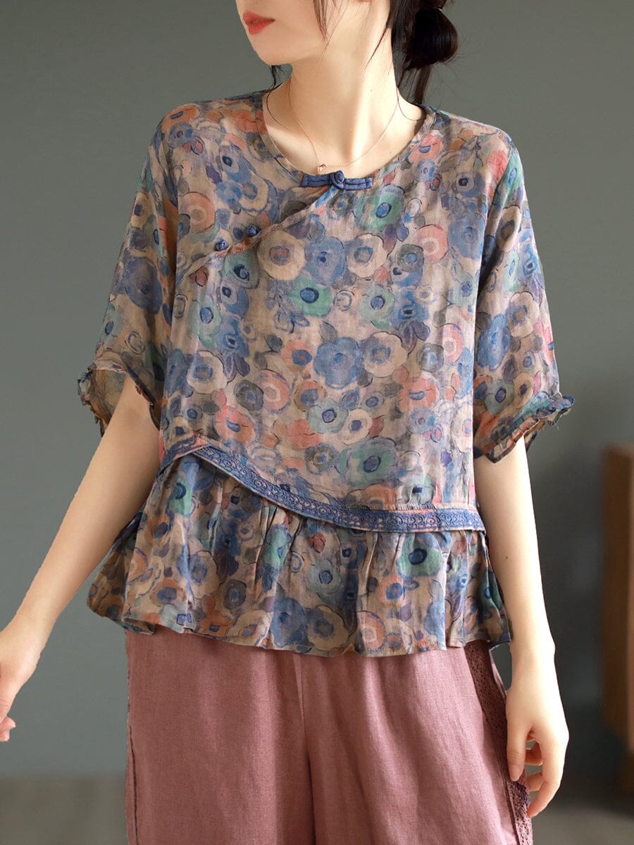 Classic Vintage Top with a Flattering Fit